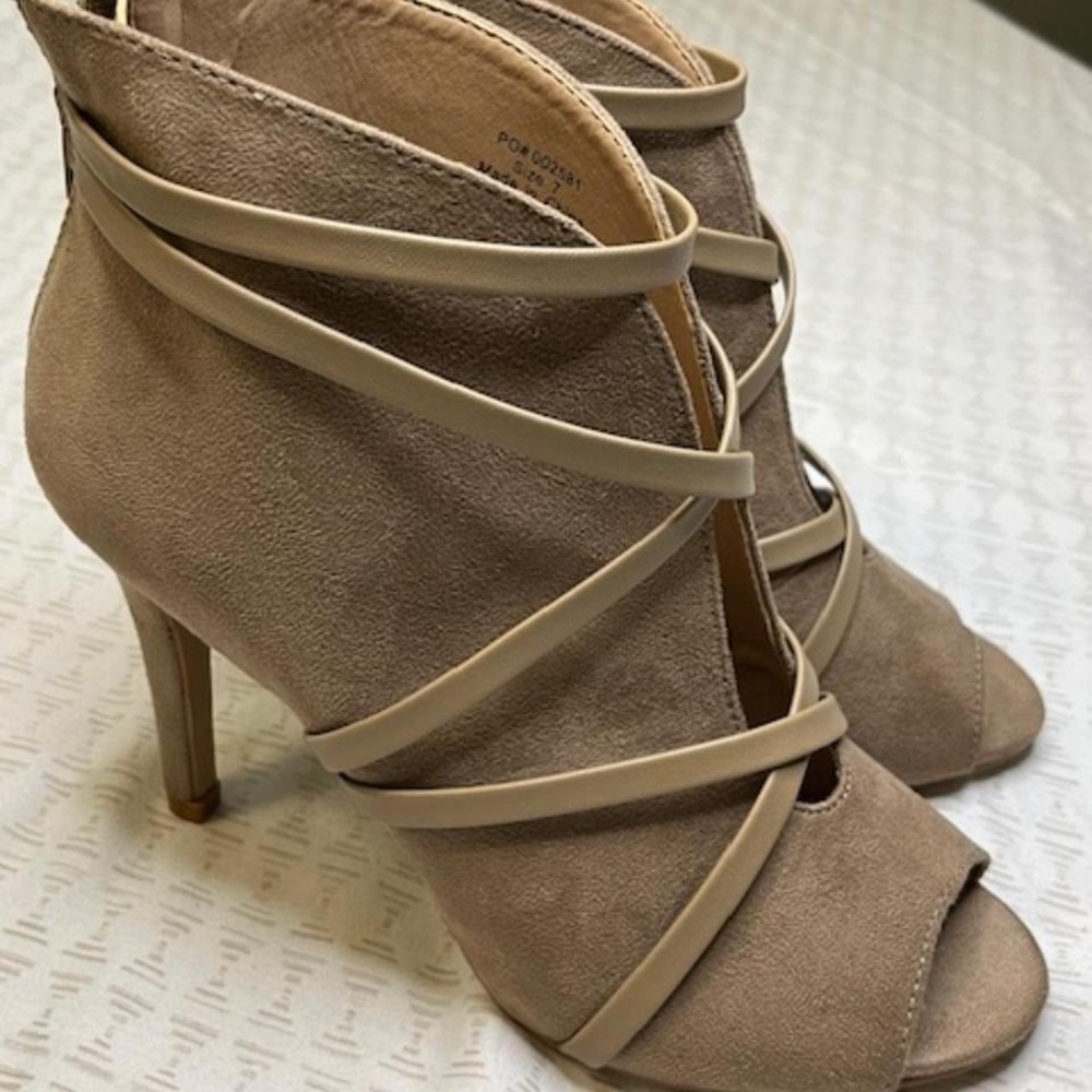 Journee Collection Women's Samara Peep Toe Booties Taupe